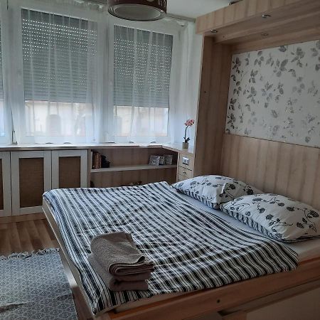 SzekszárdMikes Apartman公寓 外观 照片